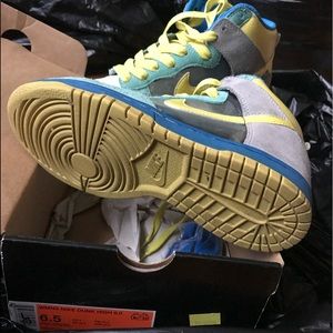 Women’s Nike Dunk High 6.0